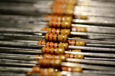 Metal film resistor