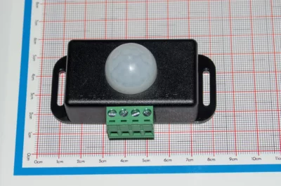 PIR switch